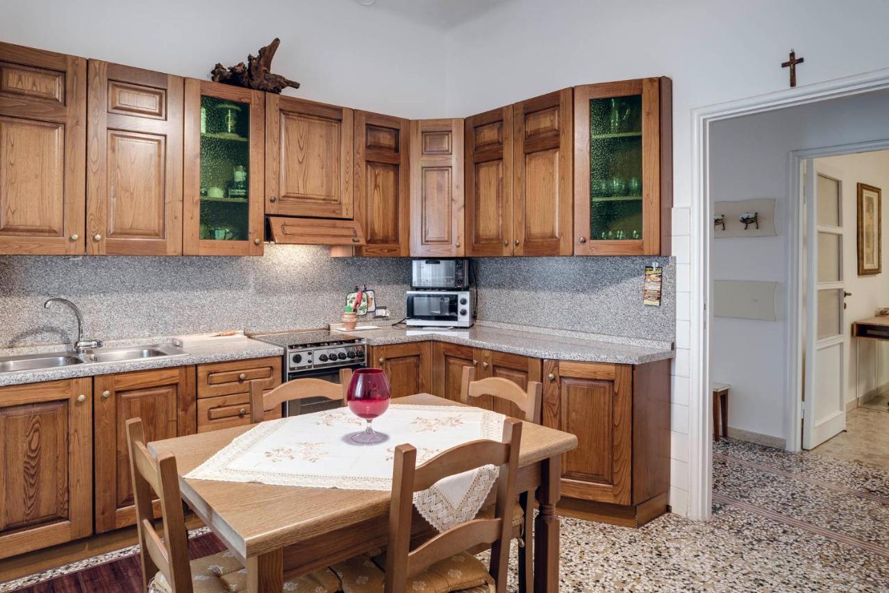 Sentirsi A Casa, Lontano Da Casa-Feel At Home Away From Home Caronno Pertusella 外观 照片